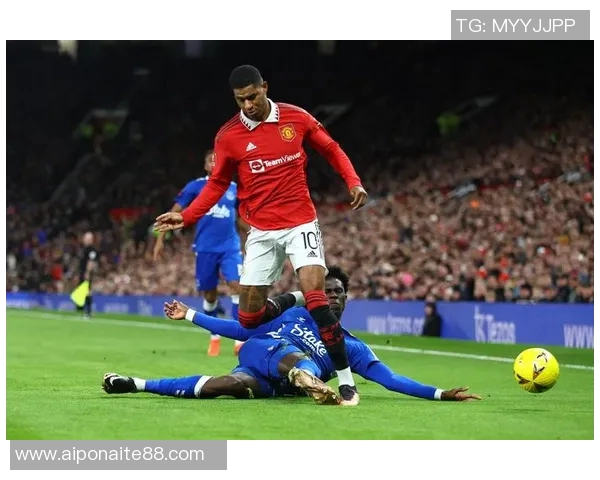 曼联主场迎战埃弗顿足彩推荐分析及赛前预测详解