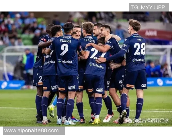 西部联对阵墨尔本直播赛事分析与精彩瞬间回顾